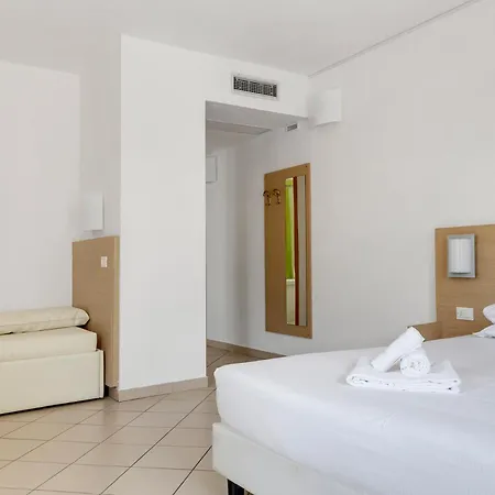 Borgo Al Mare 4*