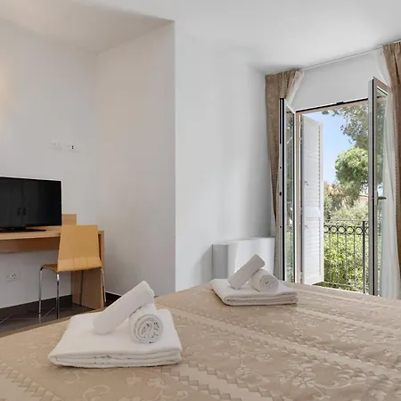 Borgo Al Mare Otel