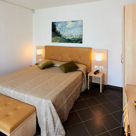 Bolgheri Marina Hotel 4*