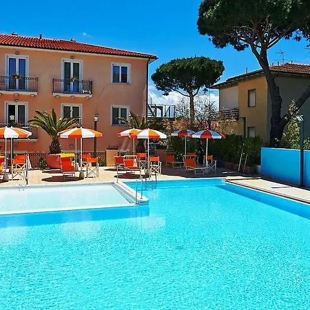 Hotel Bolgheri Marina 4*