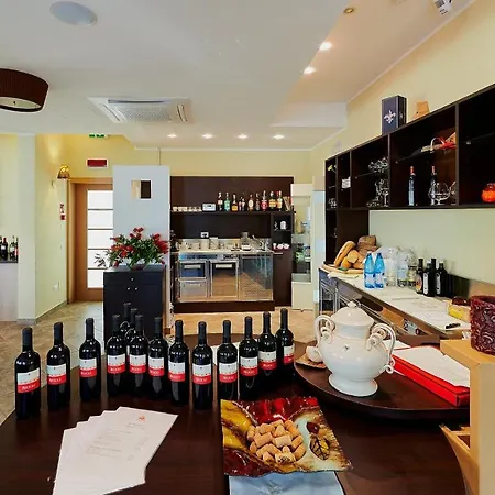 Bolgheri Marina 4*